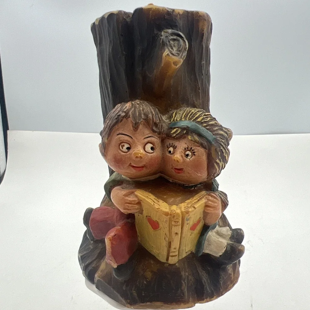 VTG Gunter Kerzen German Hand Carved Painted‎ Candle - Boy & Girl Reading Tree